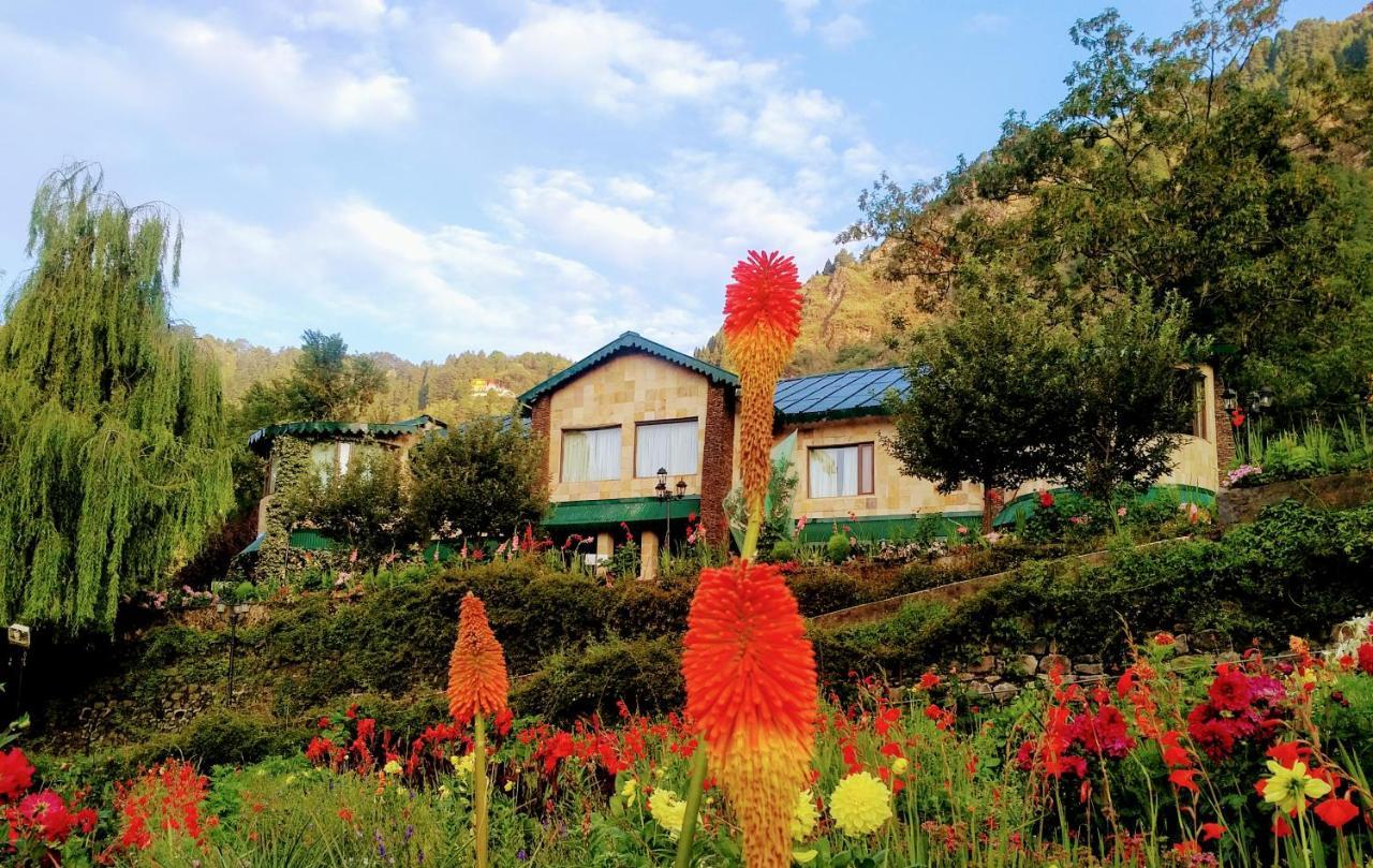 Shervani Hilltop Resort Nainital Buitenkant foto
