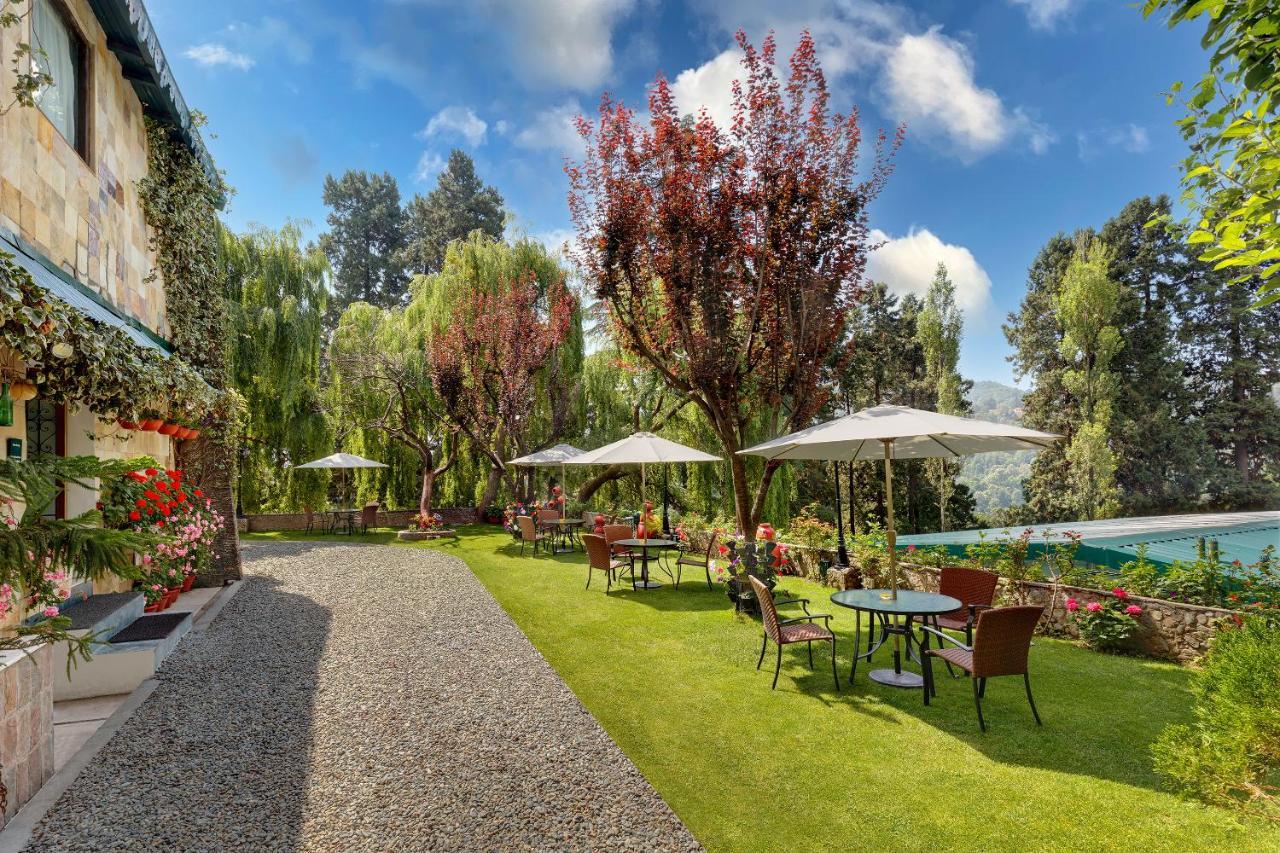 Shervani Hilltop Resort Nainital Buitenkant foto