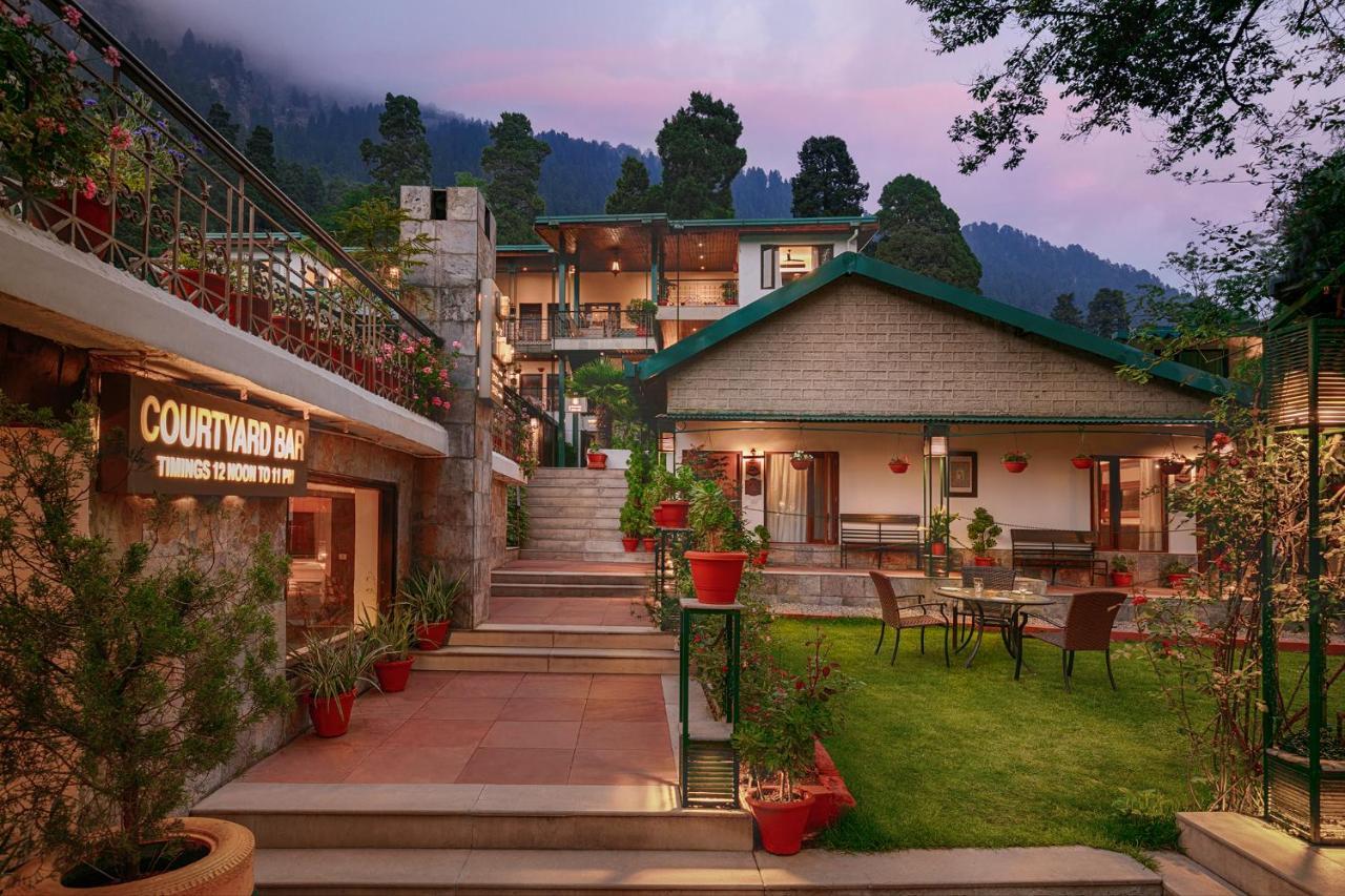 Shervani Hilltop Resort Nainital Buitenkant foto